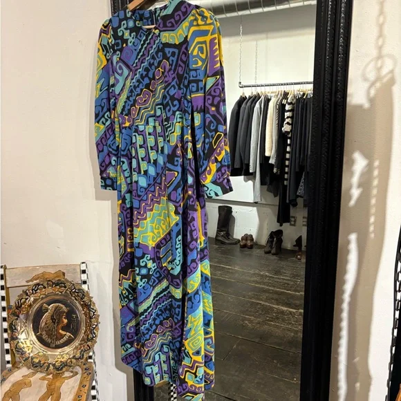 Colorful Abstract Patterned Dress - Picture 1 of 1